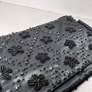 Beautiful La Regale vintage beaded black evening bag